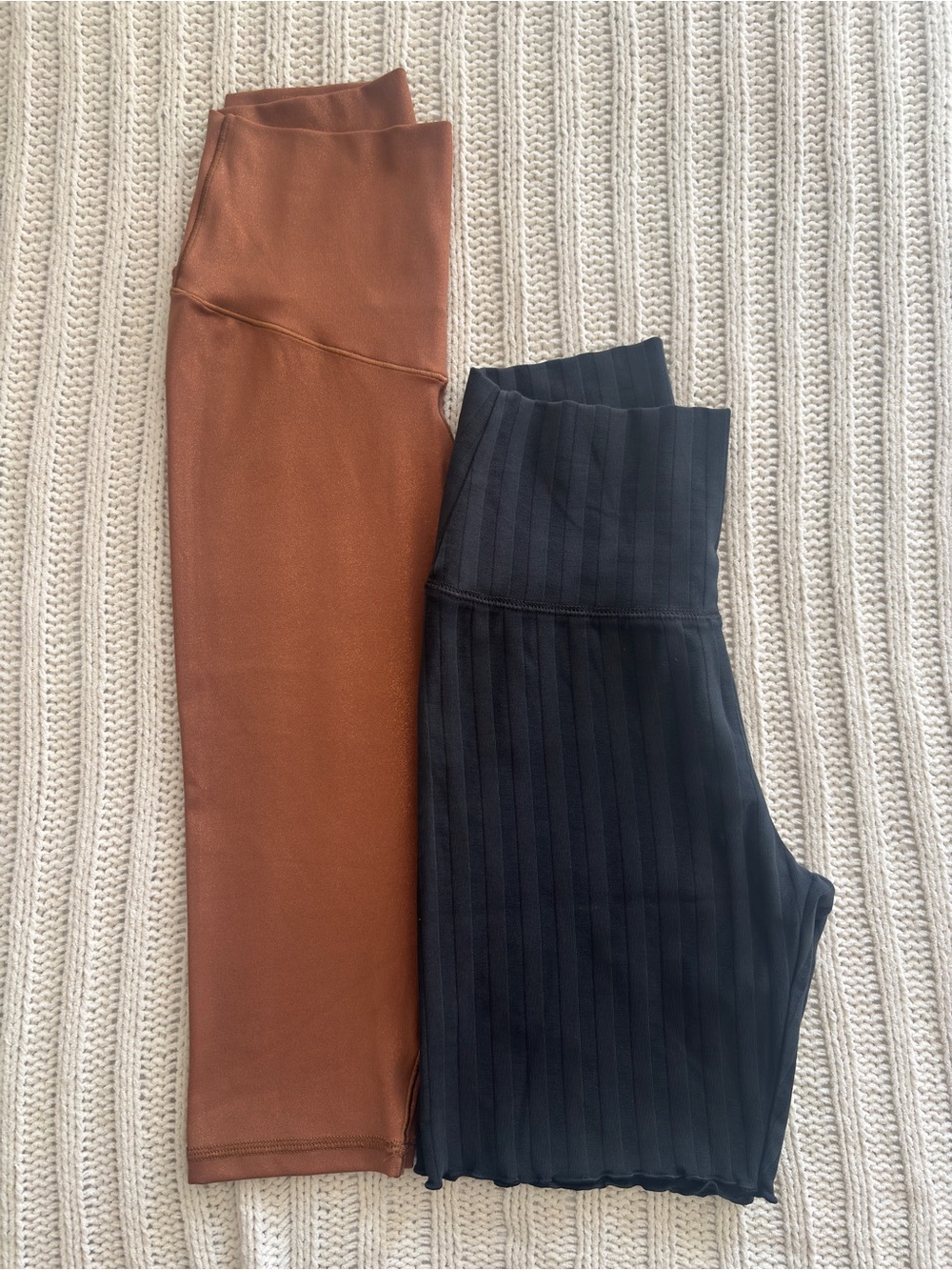 Aerie OFFLINE Bundle Size S Ribbed Bike Shorts & Shimmer Leggings